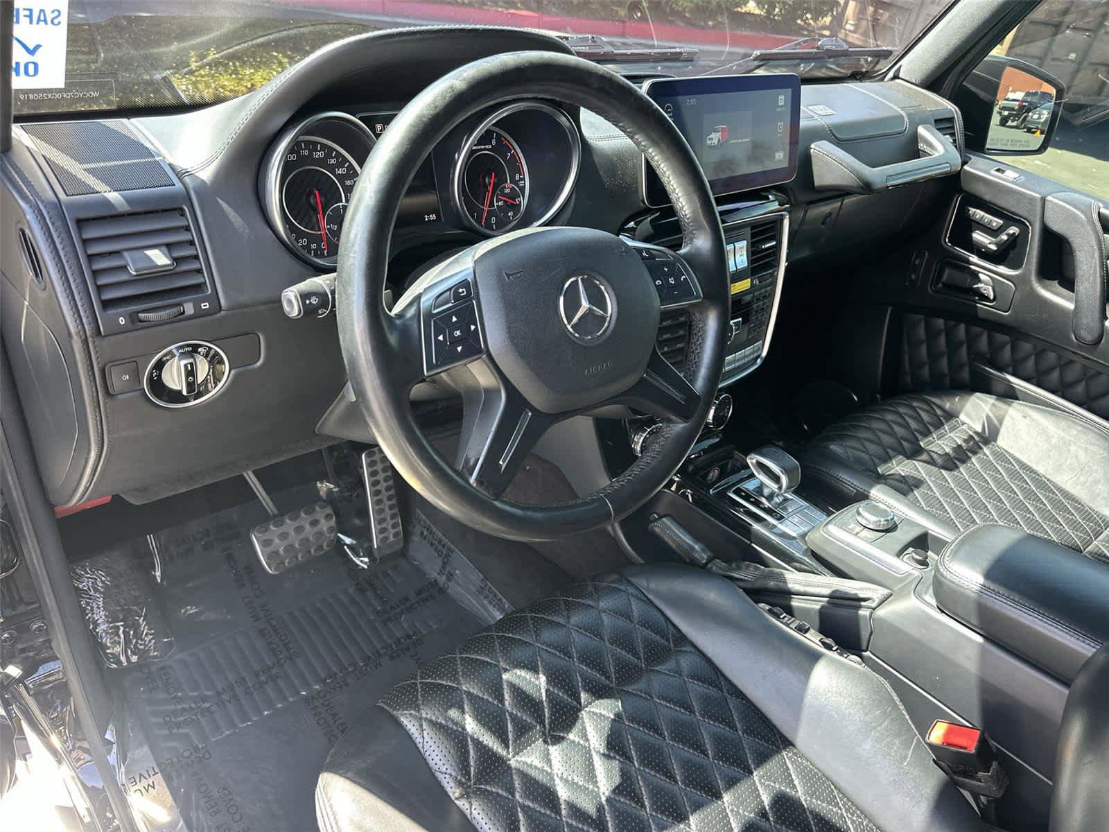 Used 2016 Mercedes-Benz G 63 AMG 4MATIC image 2
