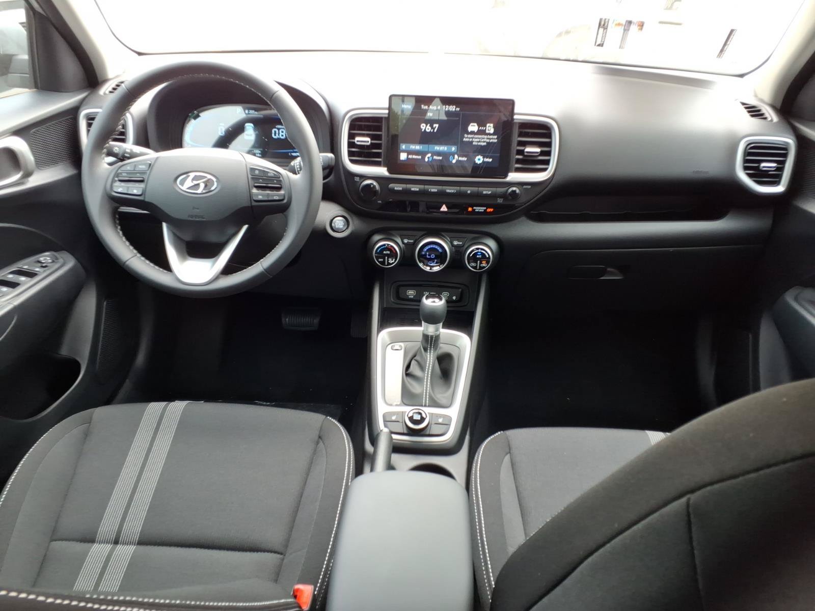 New 2026 Hyundai Venue SEL FWD image 10
