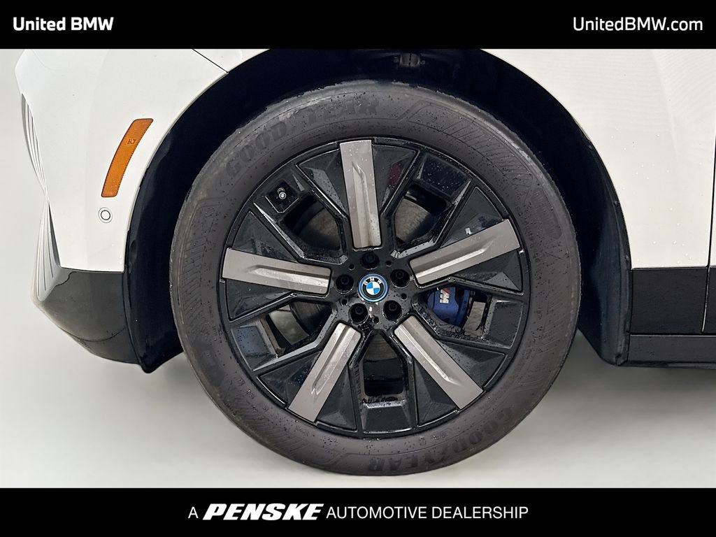 Used 2024 BMW iX M60 image 2