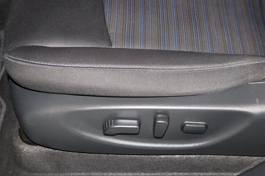 Certified 2024 Nissan Leaf SV Plus FWD image 24