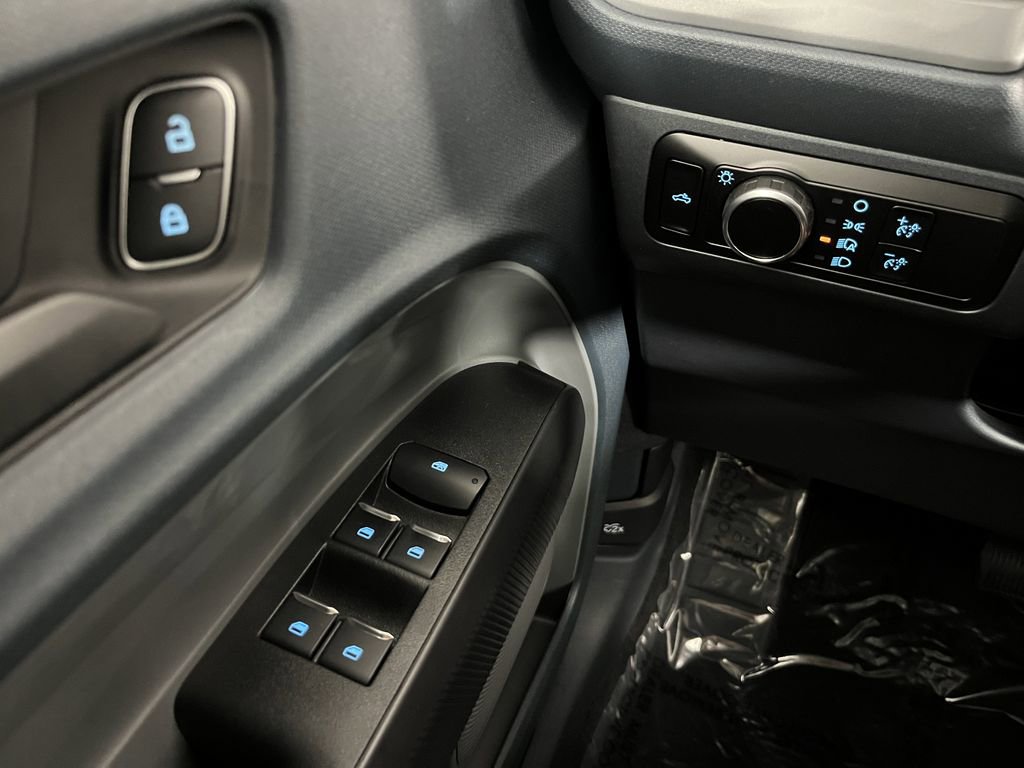 Used 2024 Ford Maverick XL w/ Equipment Group 100A Standard image 24