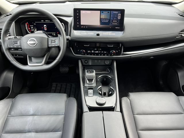 Used 2025 Nissan Rogue SL w/ Tech Package AWD/4WD image 2
