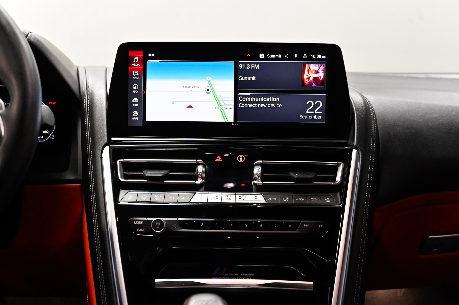 Used 2023 BMW M8 Competition AWD/4WD image 27
