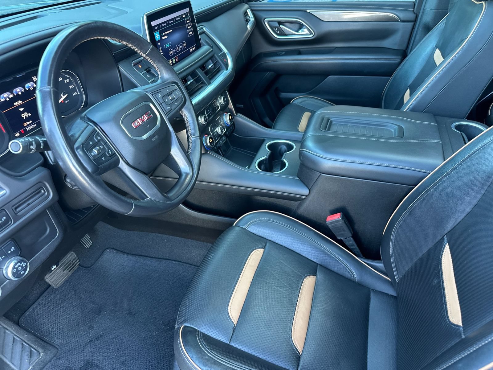 Used 2021 GMC Yukon AT4 AWD/4WD image 10
