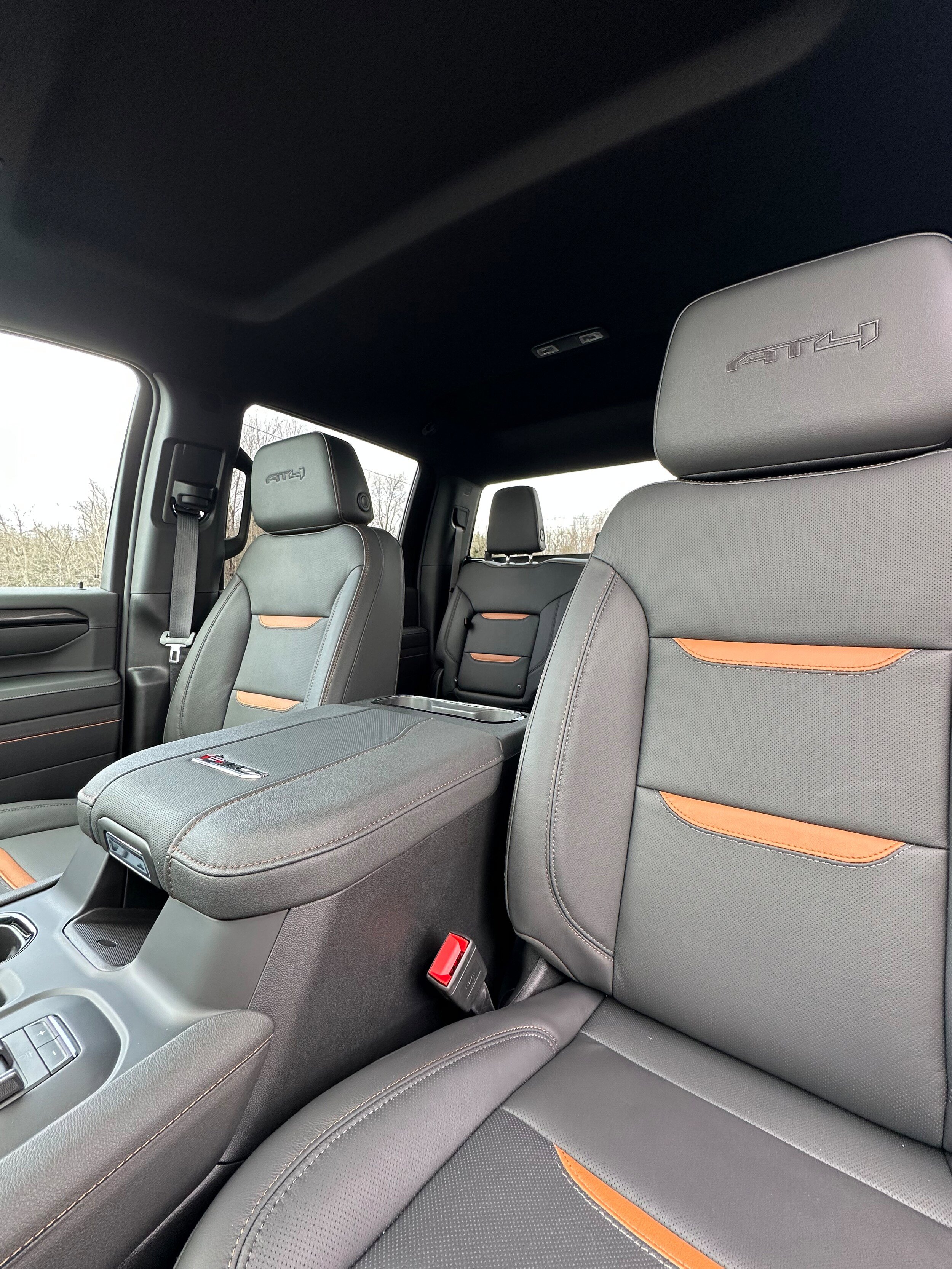 New 2026 GMC Sierra 2500 AT4 AWD/4WD image 15