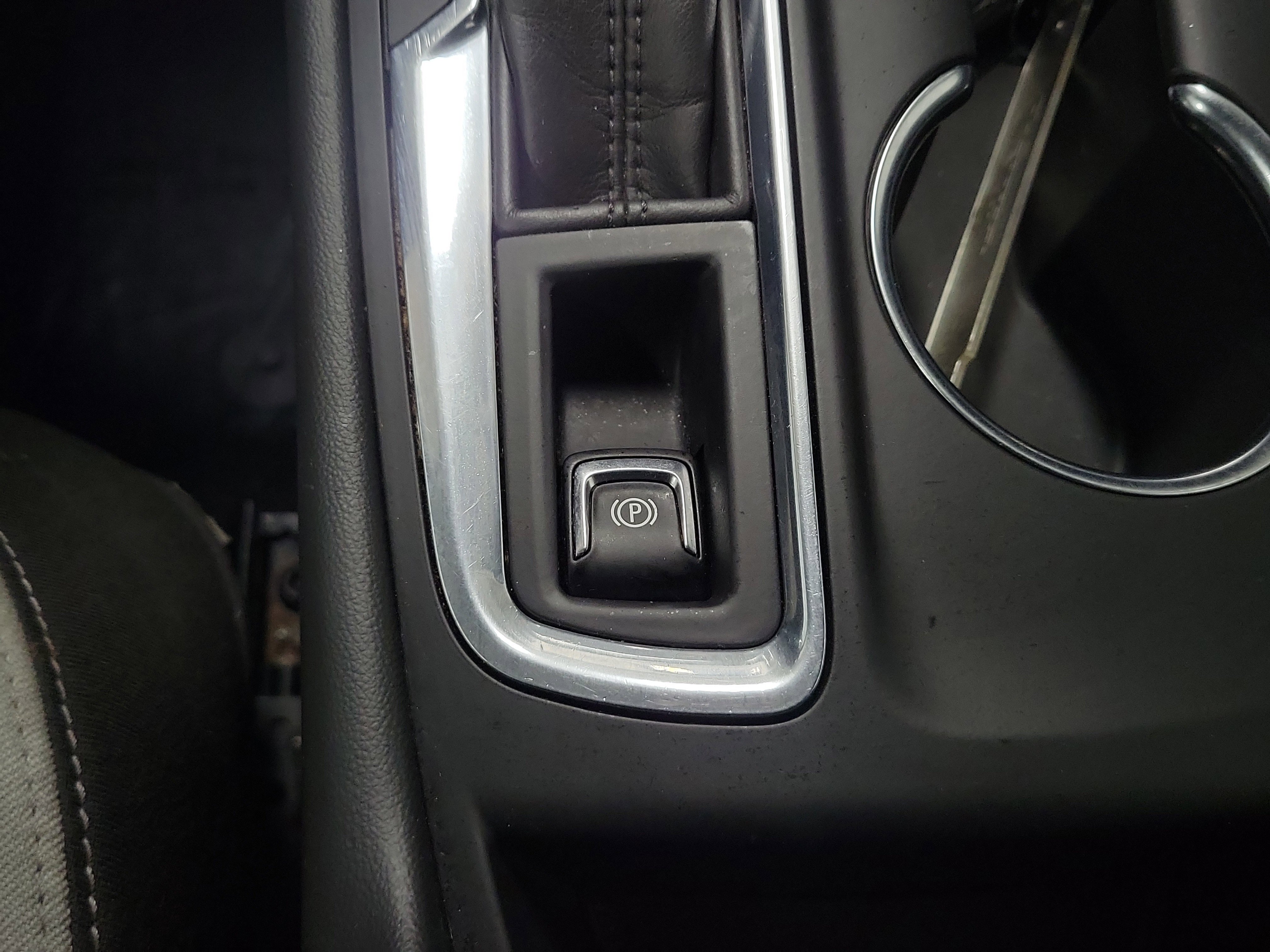 Used 2021 Chevrolet Equinox LS w/ LS Convenience Package image 33