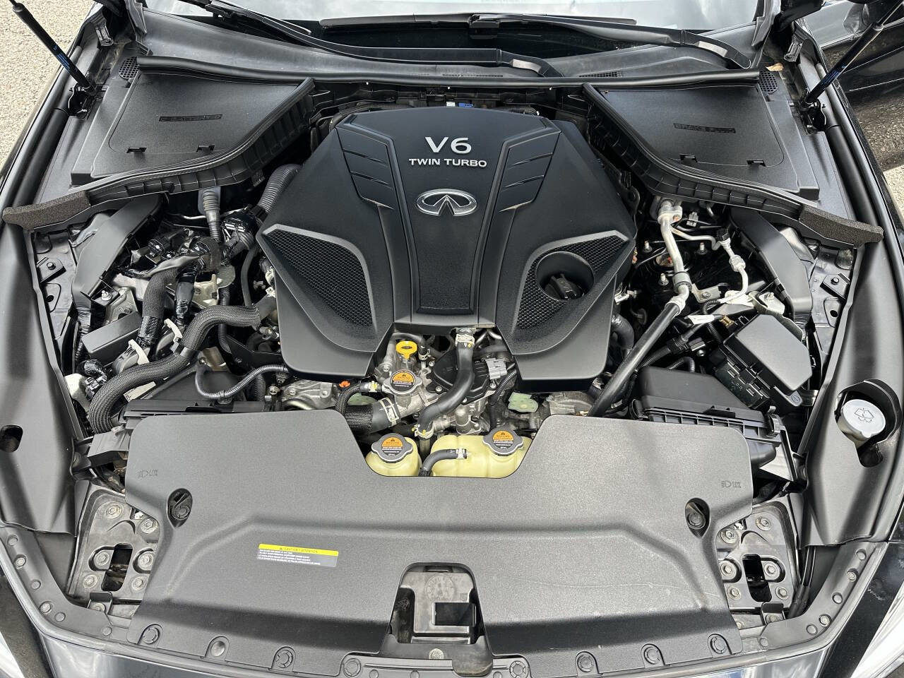 Used 2021 INFINITI Q50 Luxe w/ Seat & Sound Package AWD/4WD image 9