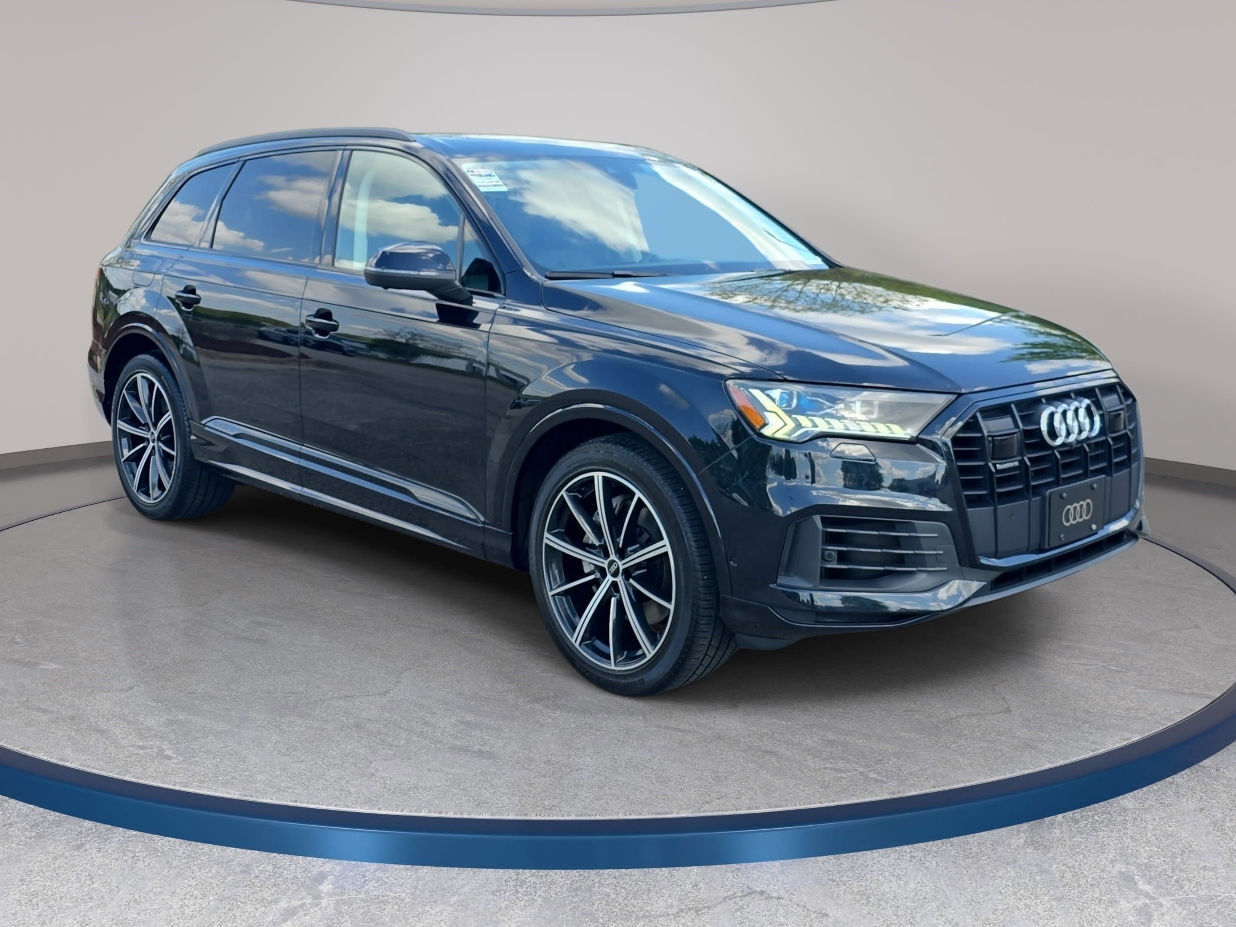 Used 2021 Audi Q7 3.0T Prestige image 3