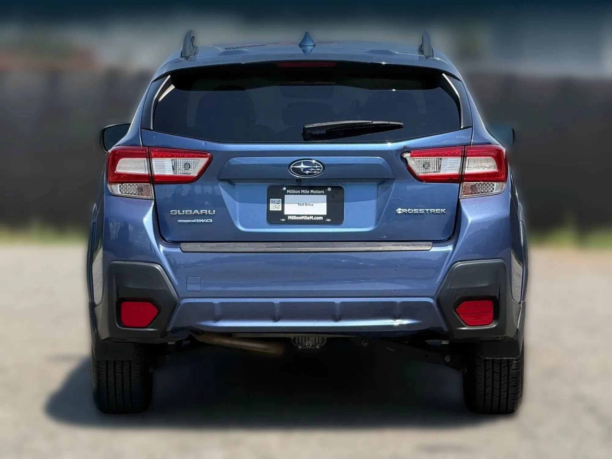 Used 2018 Subaru Crosstrek 2.0i Premium w/ Popular Package #2 AWD/4WD image 4