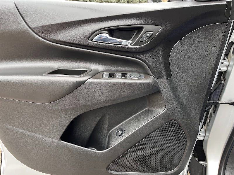 Used 2022 Chevrolet Equinox LT image 6
