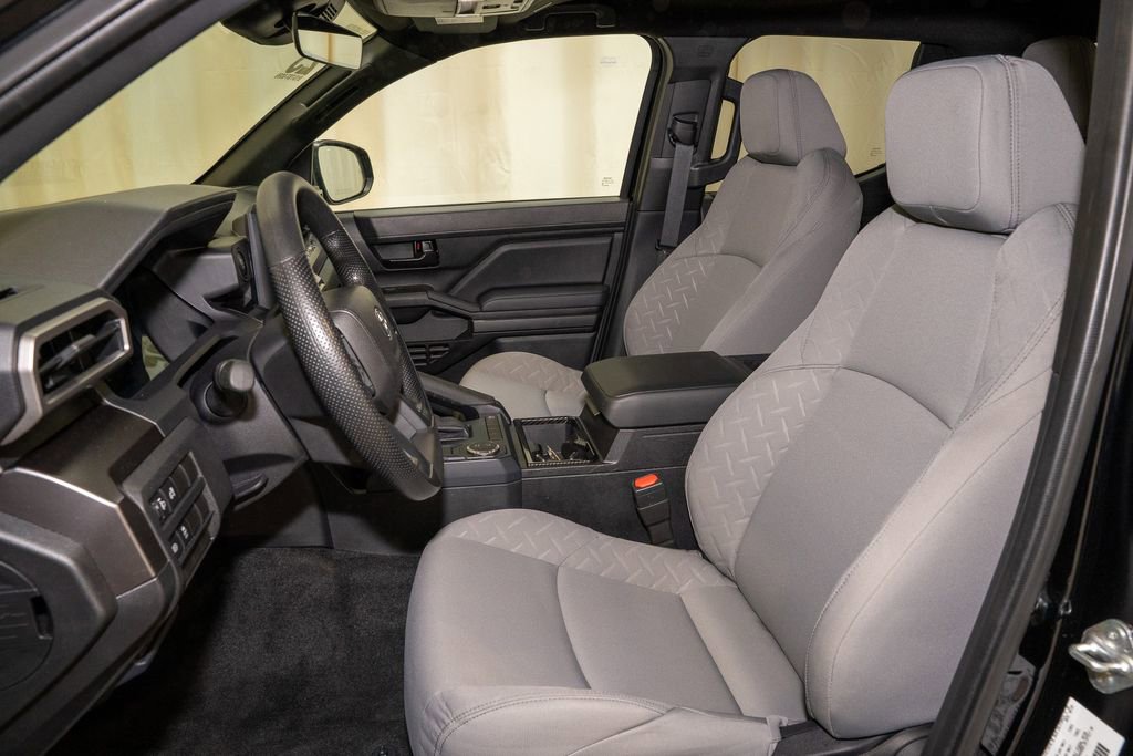 Certified 2025 Toyota Tacoma SR5 image 9