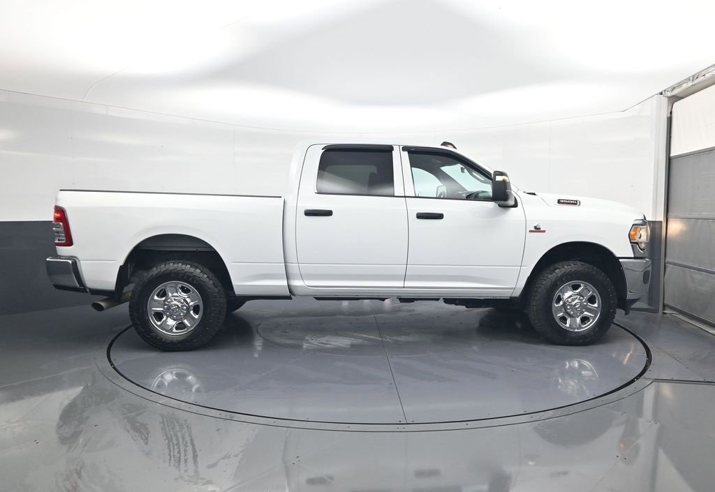 Used 2024 RAM 3500 Tradesman w/ Chrome Appearance Group image 8