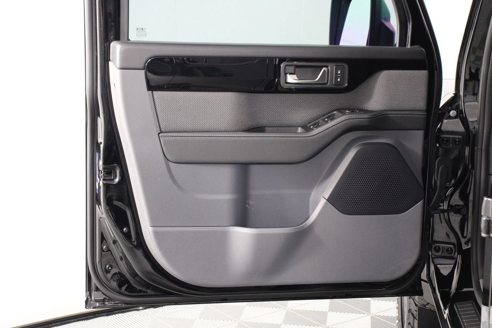 Used 2024 INEOS Grenadier AWD/4WD image 17