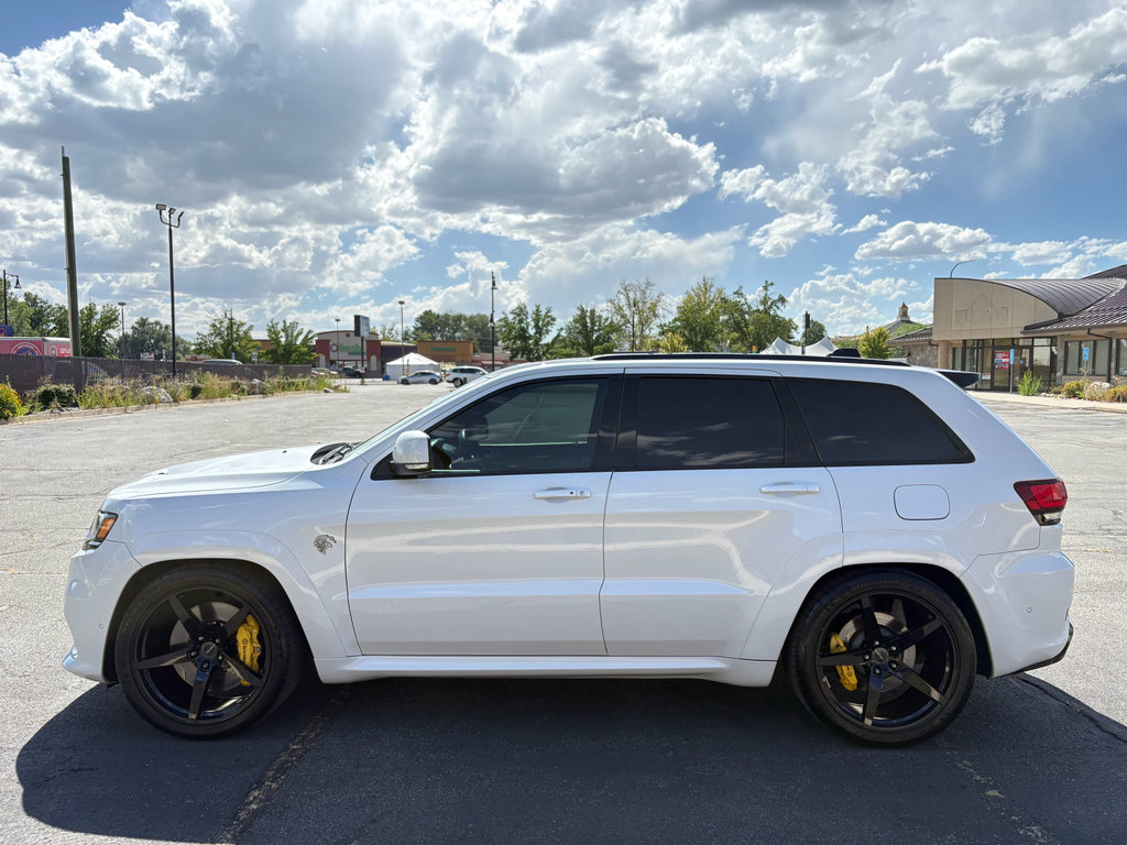Used 2021 Jeep Grand Cherokee Trackhawk AWD/4WD image 12