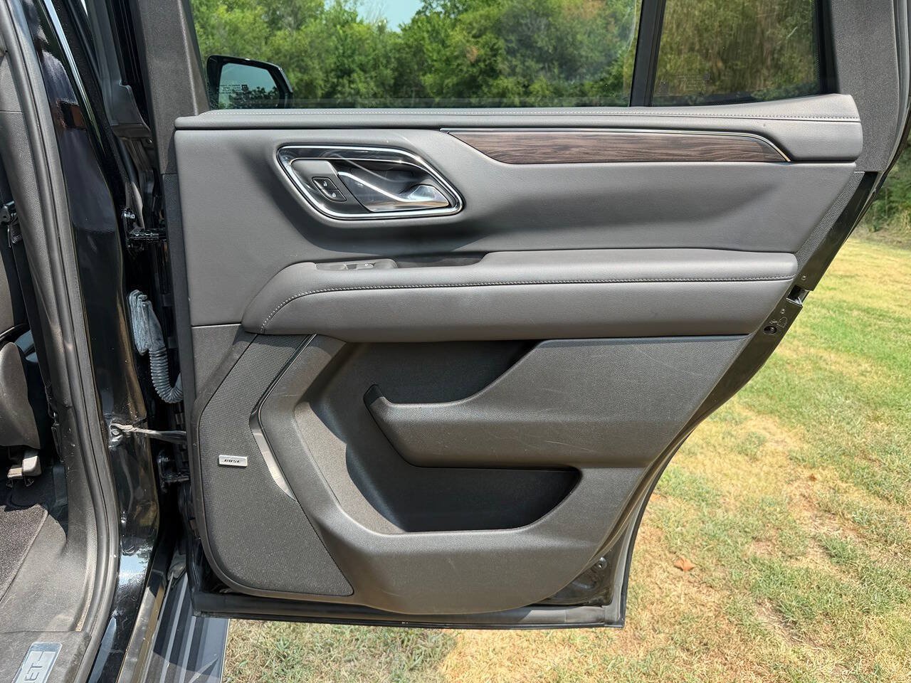 Used 2022 Chevrolet Tahoe LT AWD/4WD image 17