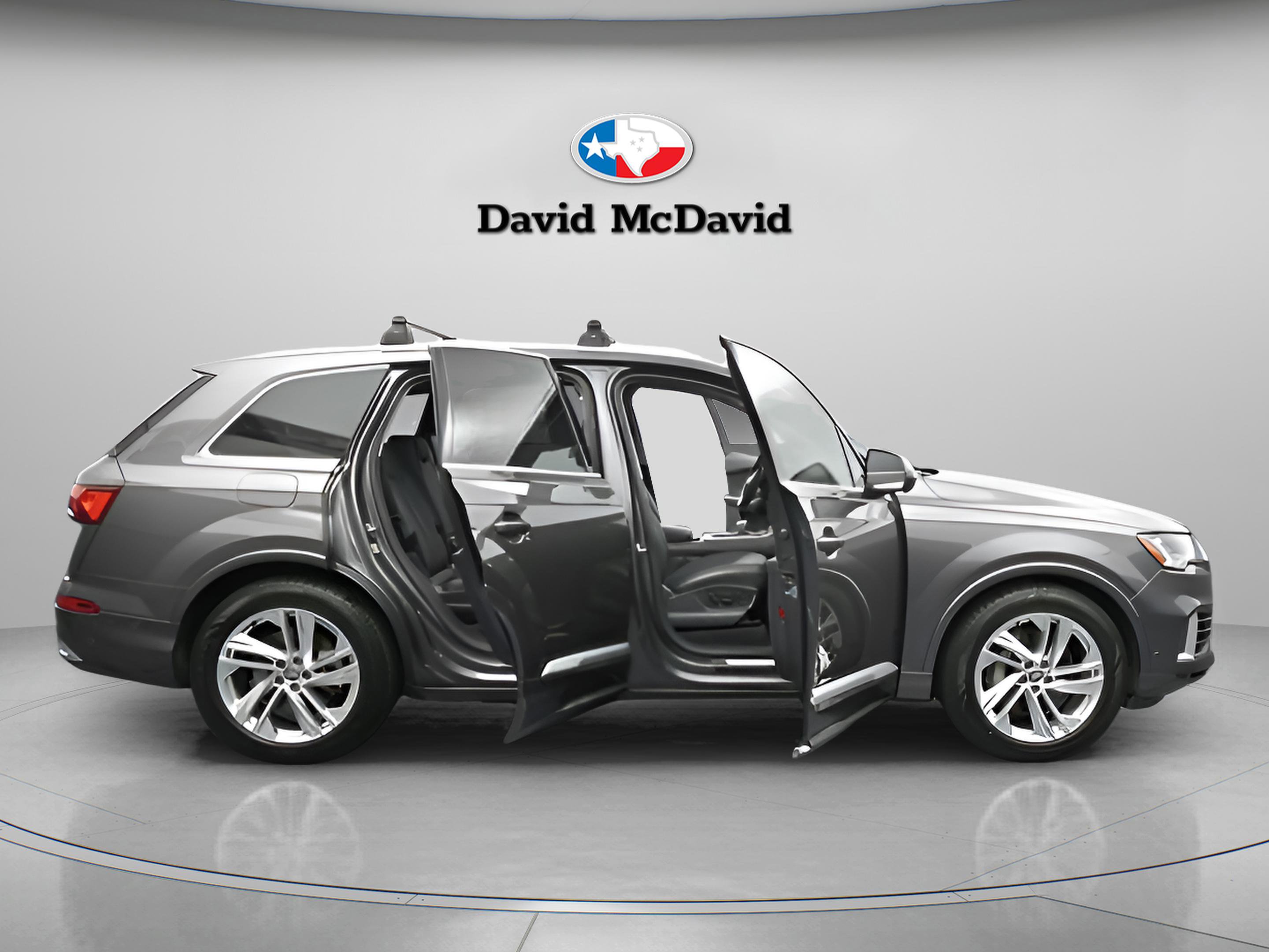 Used 2020 Audi Q7 3.0T Prestige w/ Prestige Package image 21