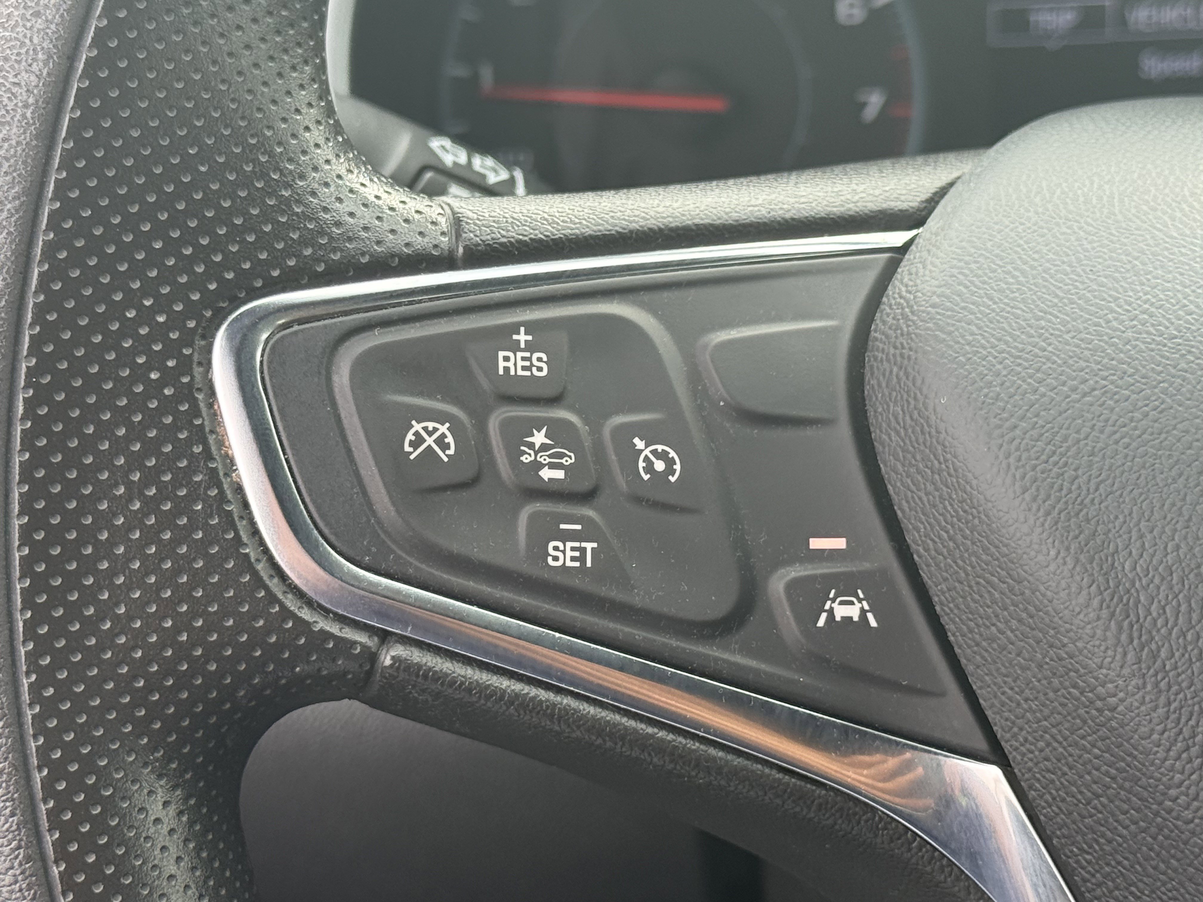 Used 2023 Chevrolet Malibu LT image 18