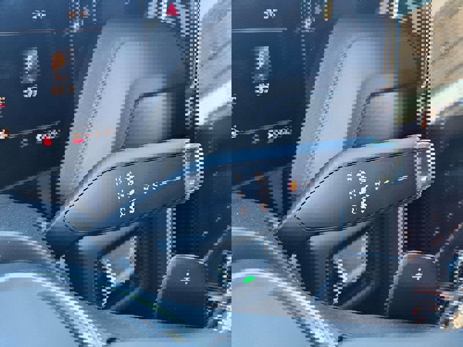 New 2026 GMC Yukon XL Denali w/ Sun & Power Step Package image 21