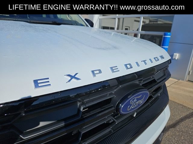 Used 2025 Ford Expedition Active AWD/4WD image 11