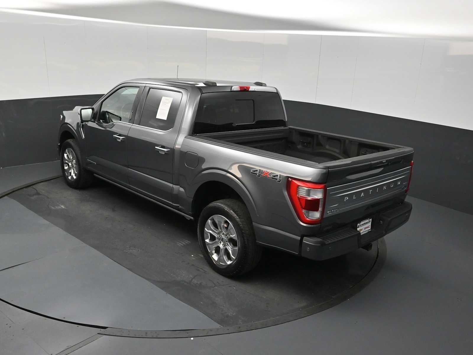 Used 2022 Ford F150 Platinum w/ Equipment Group 701A High AWD/4WD image 36