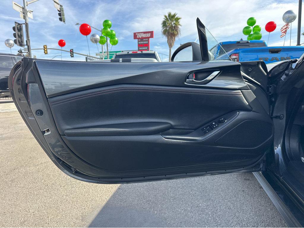 Used 2018 MAZDA MX-5 Miata Grand Touring image 13