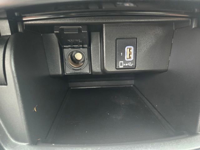 Used 2018 Honda Accord EX image 16