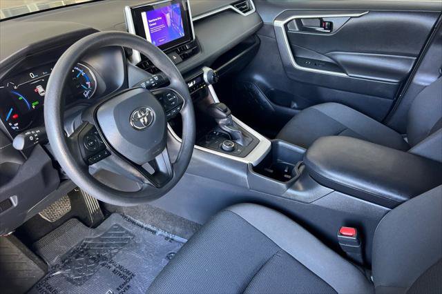 Certified 2024 Toyota RAV4 LE AWD/4WD image 11