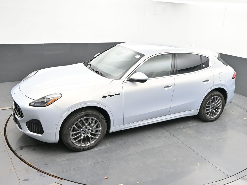 Used 2024 Maserati Grecale GT image 35