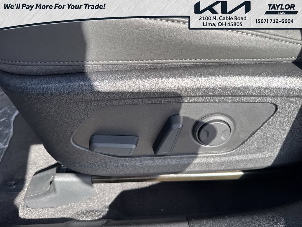 New 2026 Kia Sorento S AWD/4WD image 24