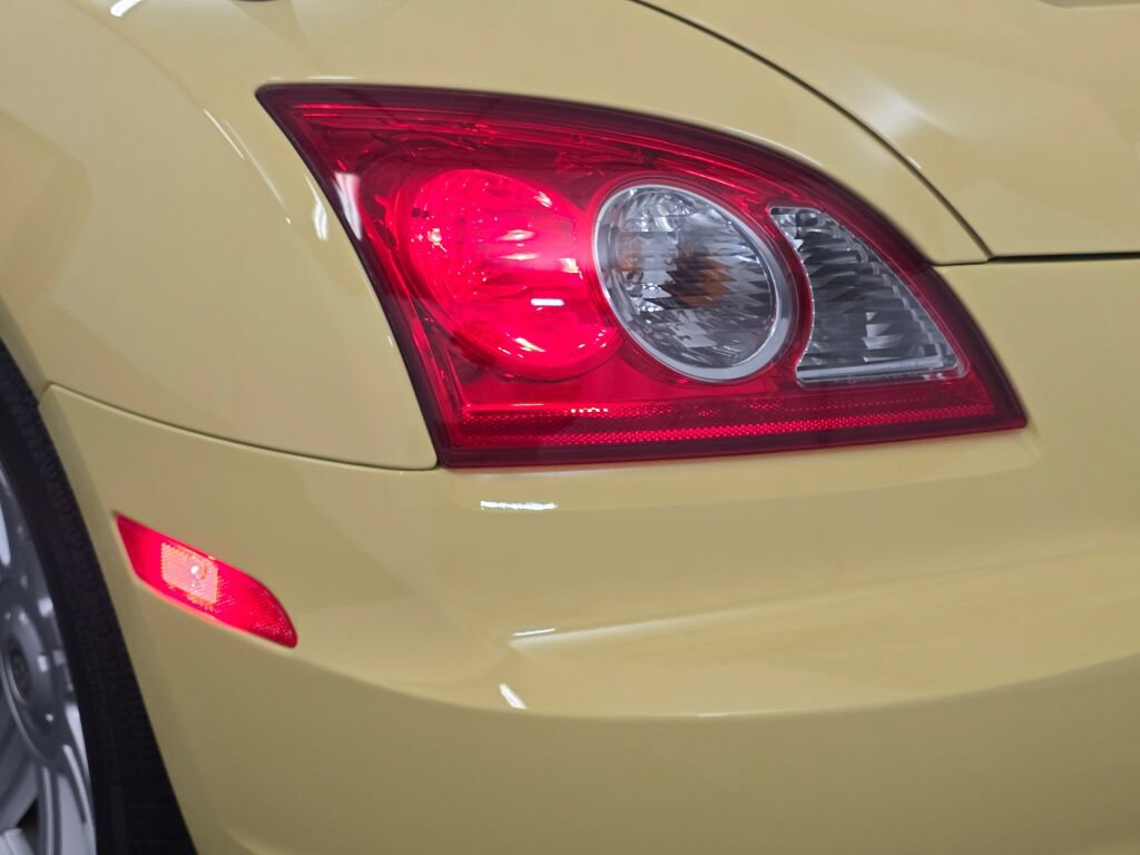 Used 2005 Chrysler Crossfire Limited RWD image 65