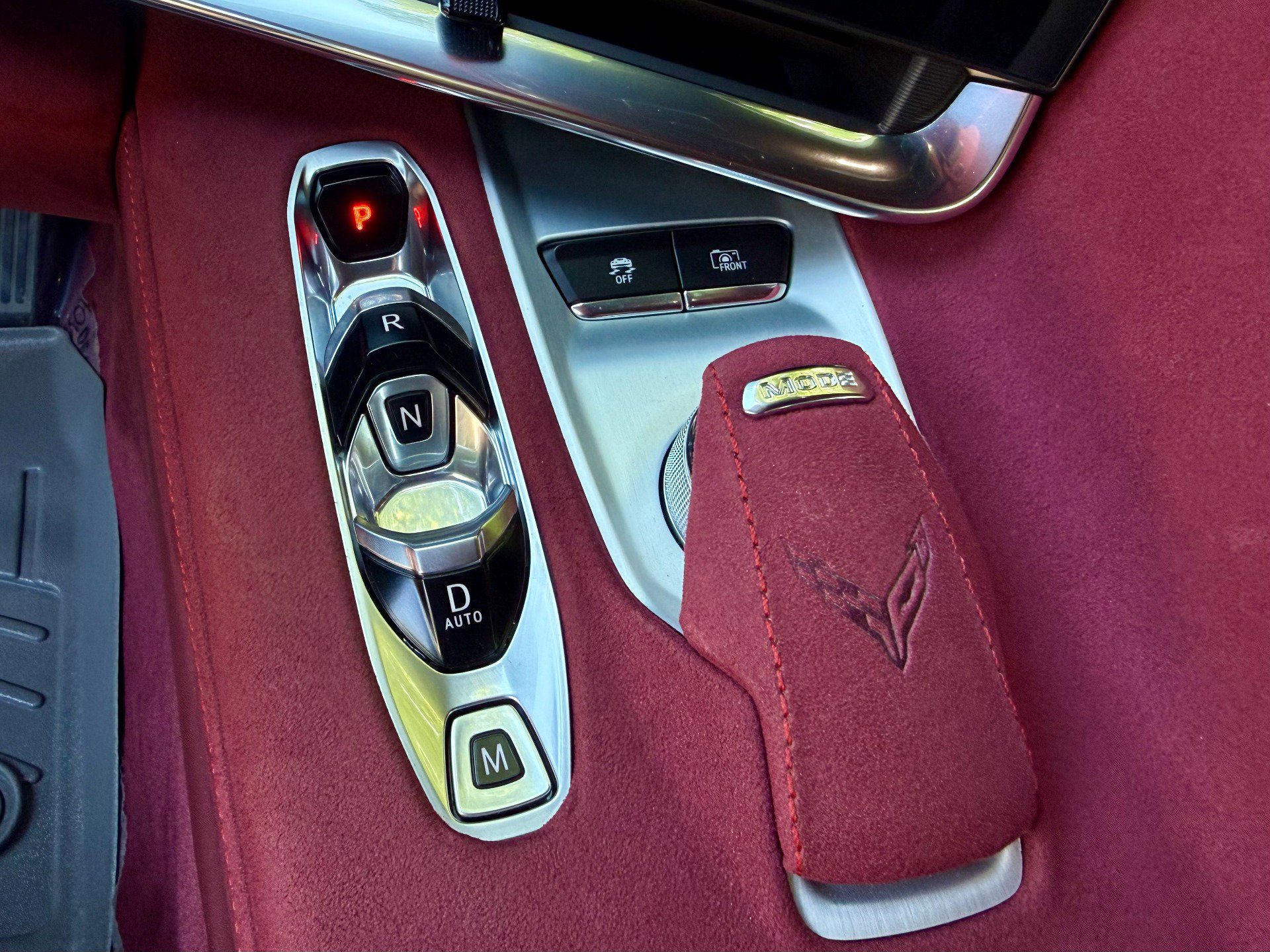 Used 2020 Chevrolet Corvette Stingray Premium Conv w/ 3LT Preferred Equipment Group RWD image 24