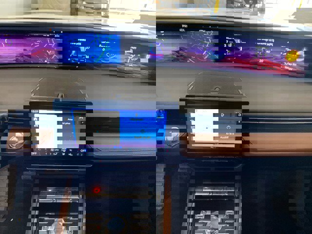 New 2026 Lincoln Nautilus Reserve image 21