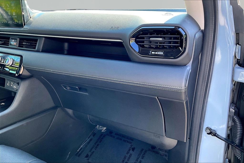 Used 2023 Honda Pilot Elite image 19