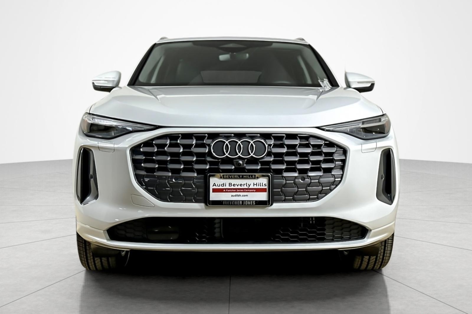 Used 2025 Audi Q5 Premium Plus w/ Premium Plus AWD/4WD image 8