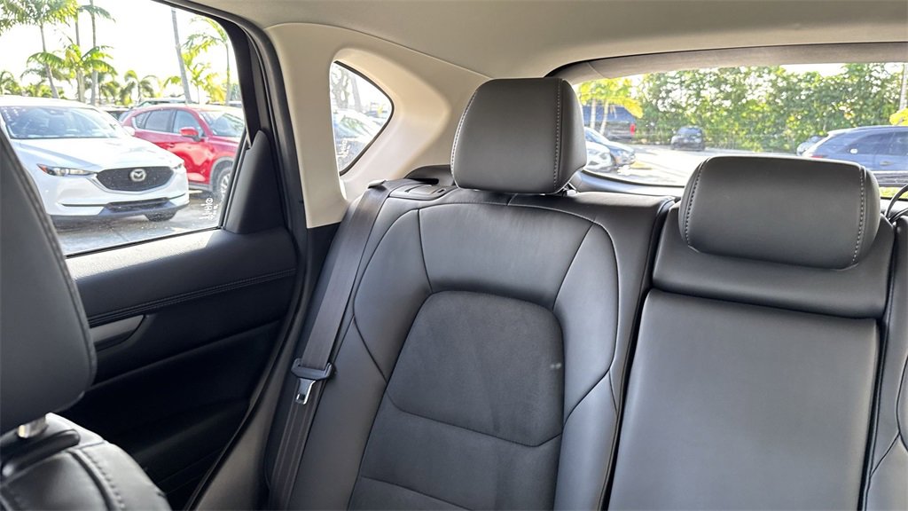 Used 2021 MAZDA CX-5 Touring image 18