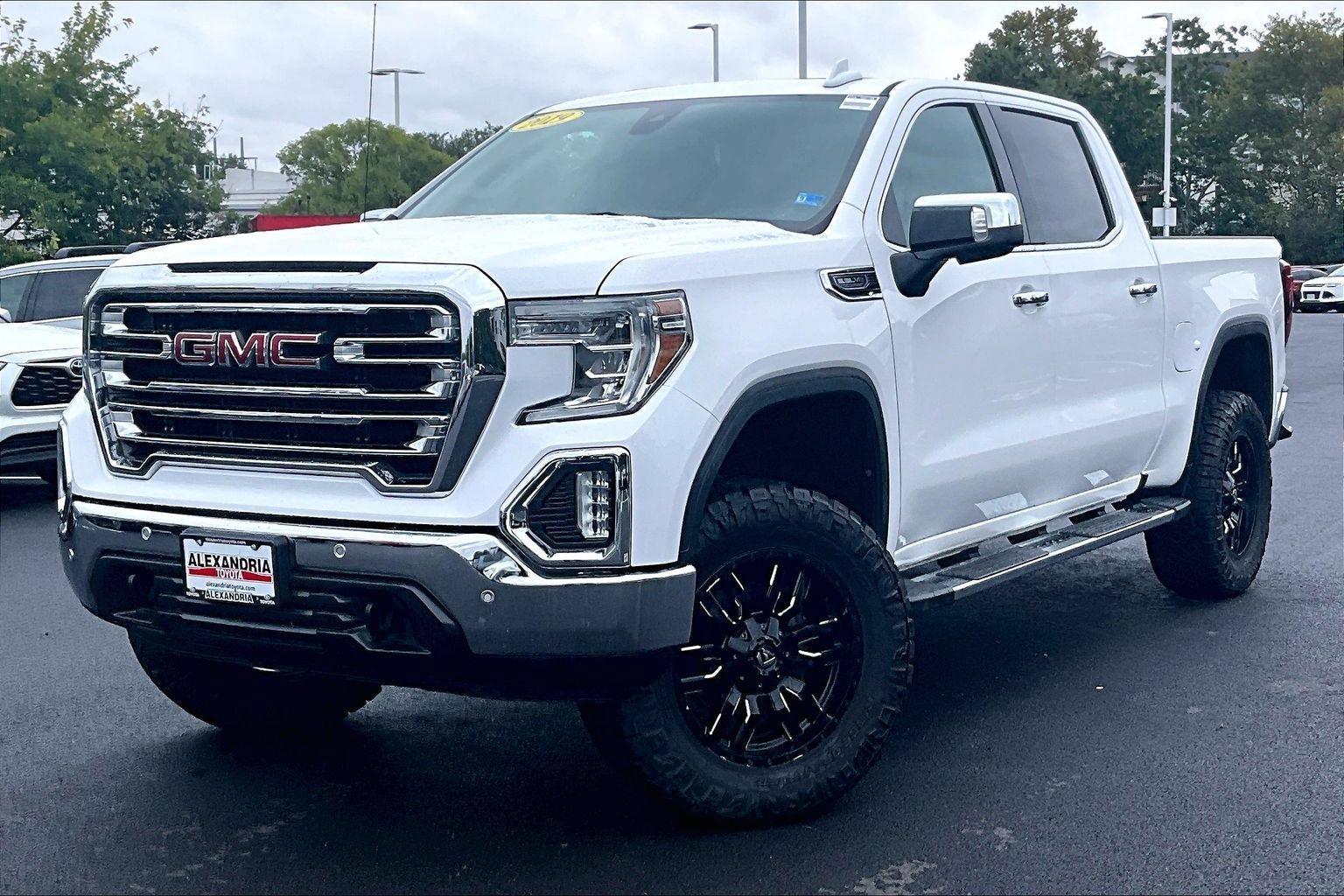Used 2019 GMC Sierra 1500 SLT w/ SLT Premium Plus Package