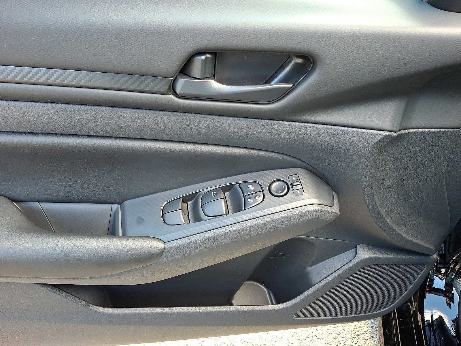 Certified 2025 Nissan Altima 2.5 S image 12