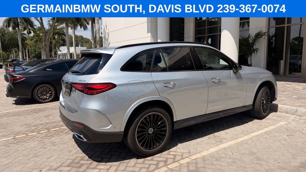 Used 2024 Mercedes-Benz GLC 300 4MATIC image 28