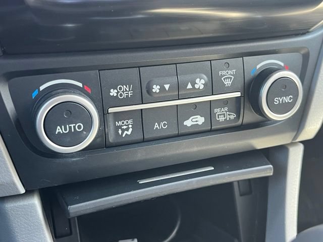 Used 2018 Acura ILX FWD image 18