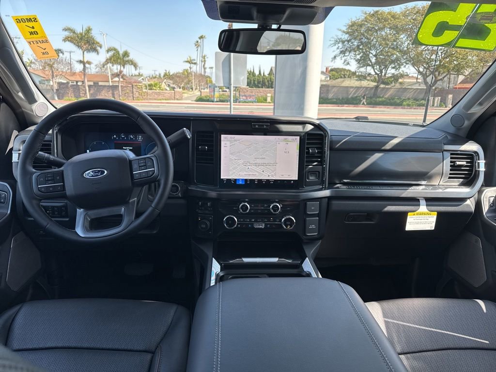 Used 2025 Ford F350 Lariat w/ FX4 Off-Road Package image 19