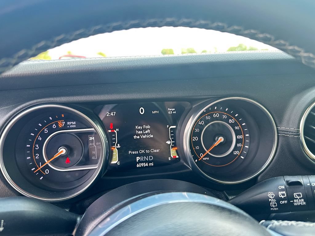 Used 2019 Jeep Wrangler Unlimited Sahara w/ Quick Order Package 24M Moab AWD/4WD image 12