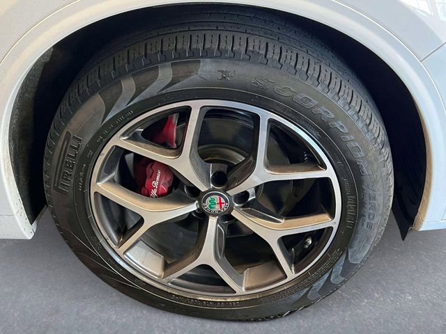 Used 2020 Alfa Romeo Stelvio Ti Sport AWD/4WD image 7