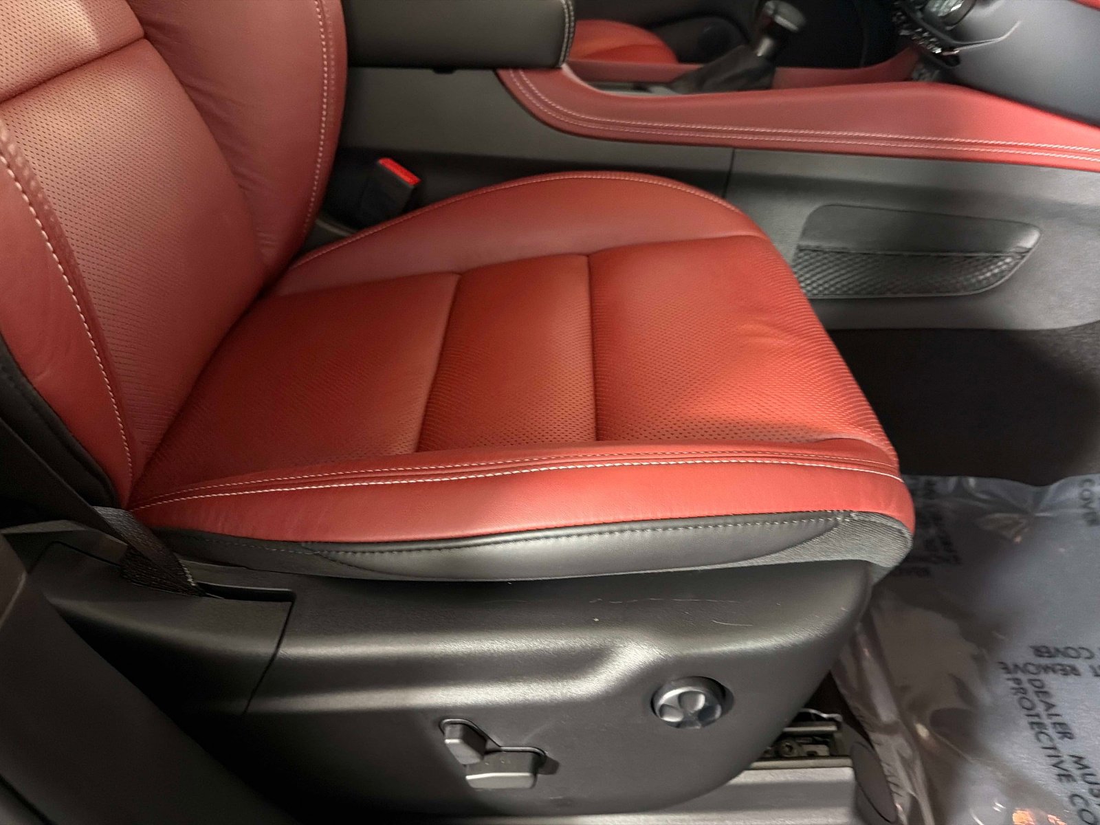 Used 2021 Dodge Durango SRT Hellcat w/ Premium Interior Group AWD/4WD image 23