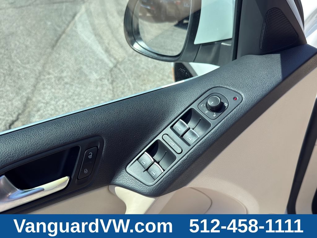 Used 2017 Volkswagen Tiguan Wolfsburg Edition FWD image 24