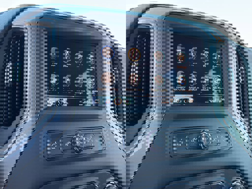 New 2026 Chevrolet Silverado 1500 Custom image 18