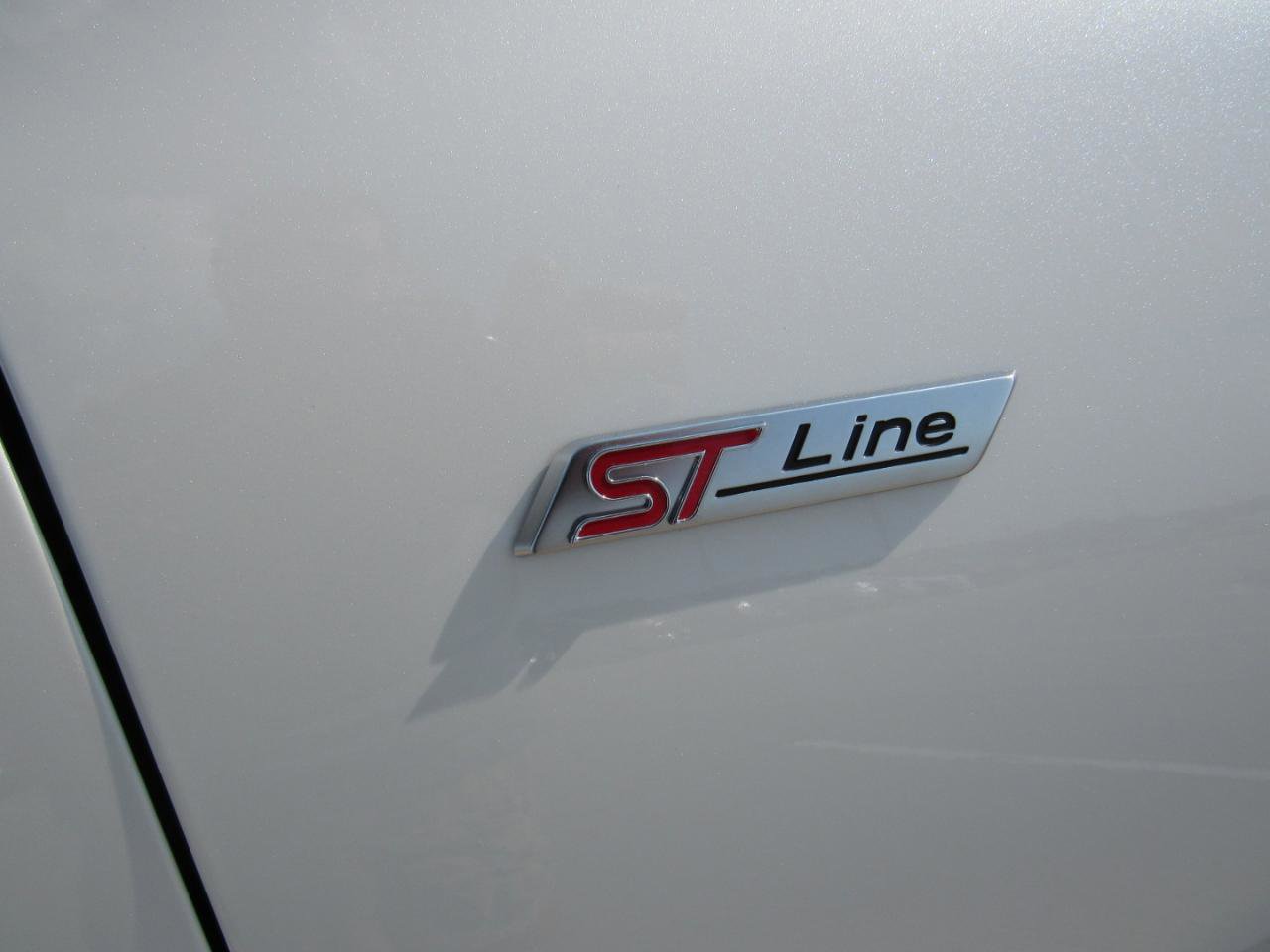 Used 2023 Ford Escape ST-Line w/ Tech Pack #1 AWD/4WD image 37