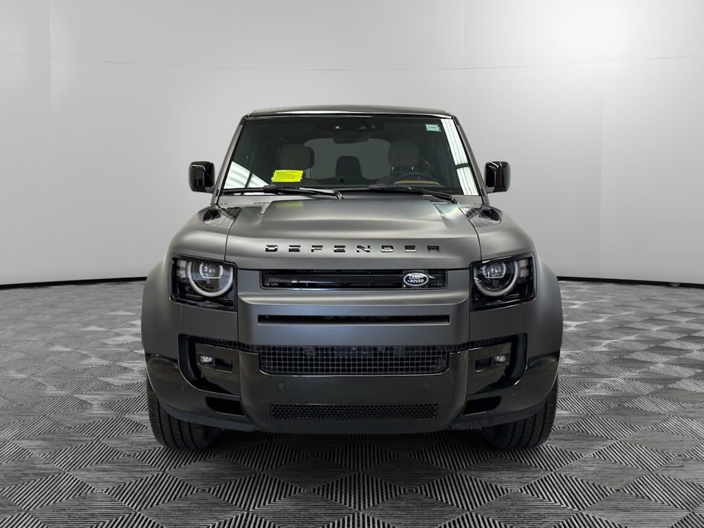 New 2026 Land Rover Defender 110 V8 AWD/4WD image 8