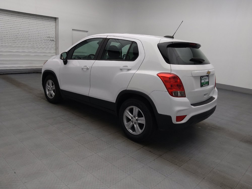 Used 2020 Chevrolet Trax LS FWD image 3
