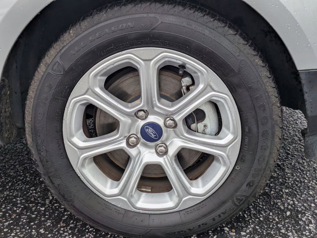 Used 2018 Ford EcoSport SE image 11