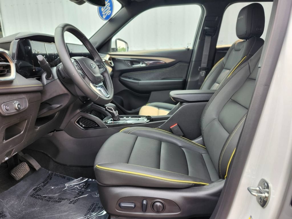 Used 2026 Chevrolet TrailBlazer ACTIV w/ Convenience Package FWD image 16